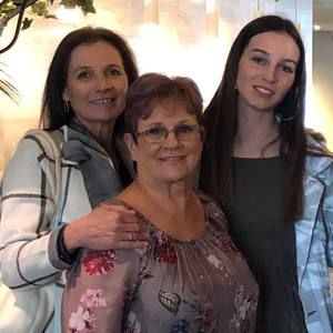 Meet your Posher, Terrie